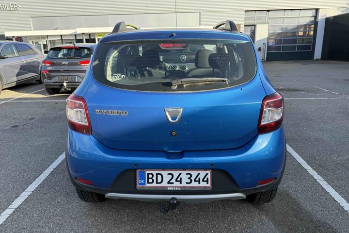 undefined Dacia Sandero Stepway fra 2016