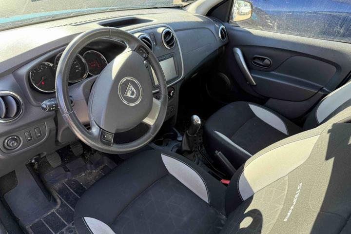 undefined Dacia Sandero Stepway fra 2016