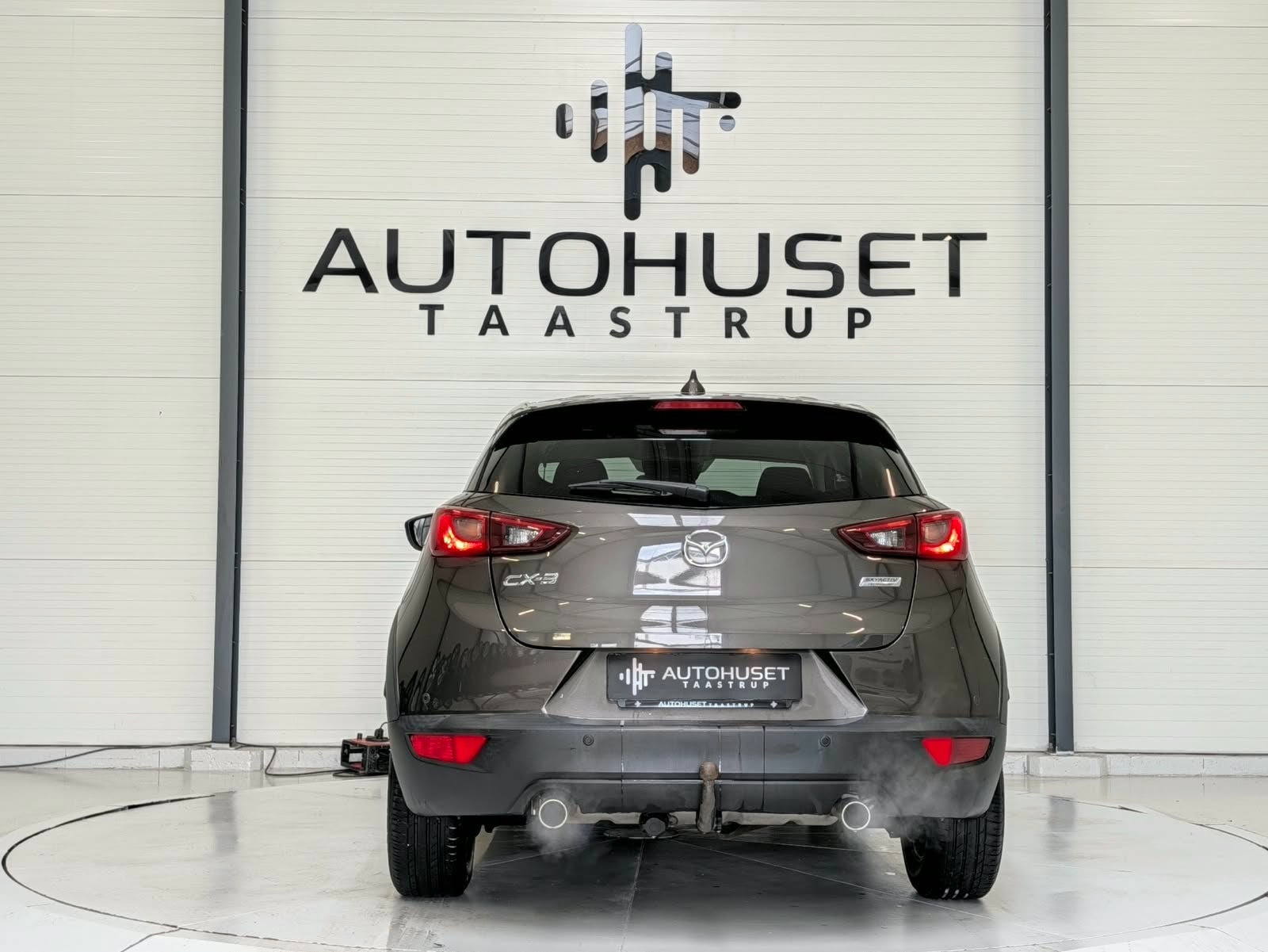 Brun Mazda CX-3 fra 2016