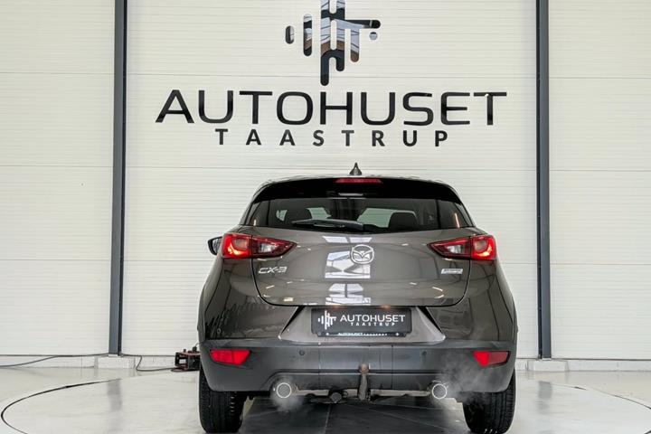 Brun Mazda CX-3 fra 2016