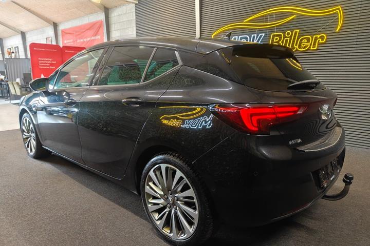 undefined Opel Astra fra 2020