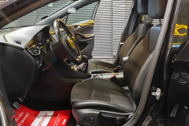 undefined Opel Astra fra 2020
