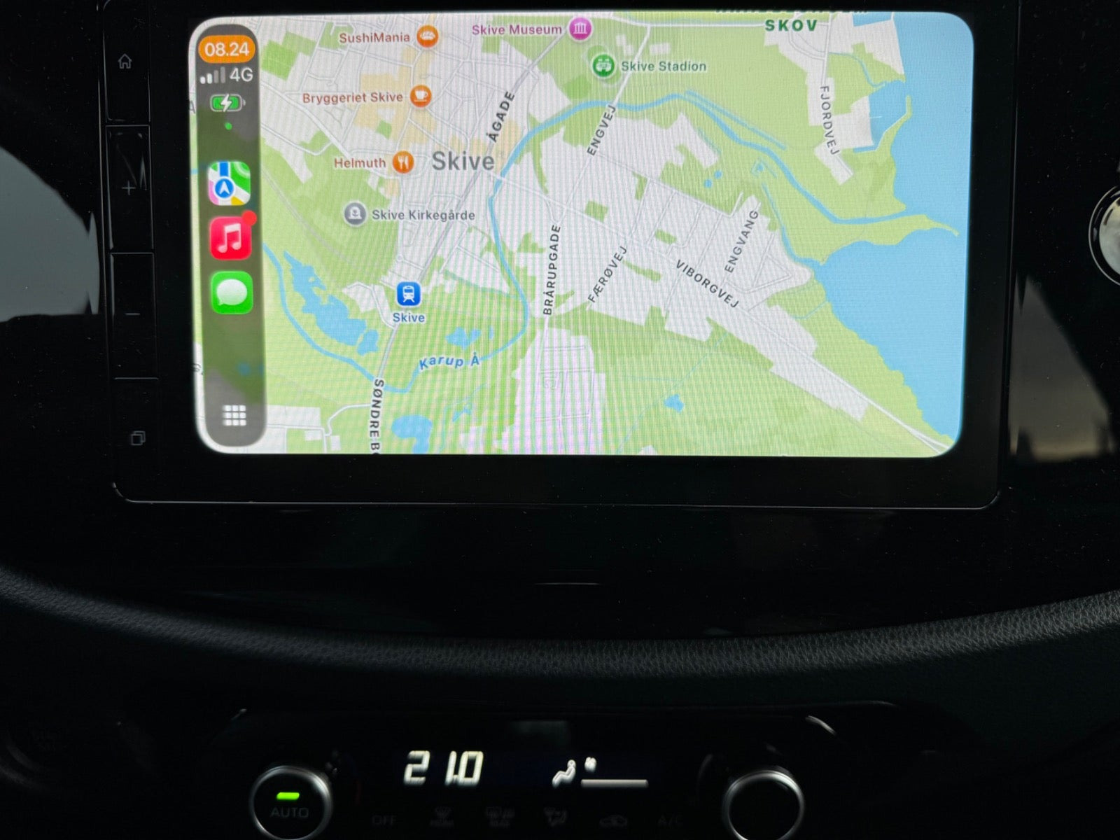 Blå Toyota Aygo X fra 2024