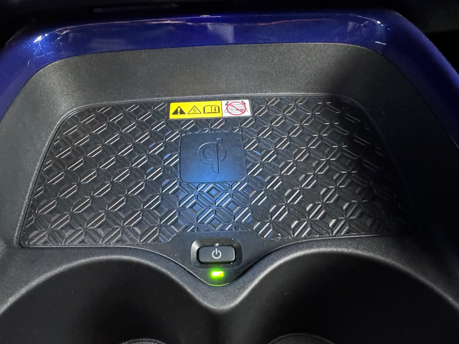 Blå Toyota Aygo X fra 2024