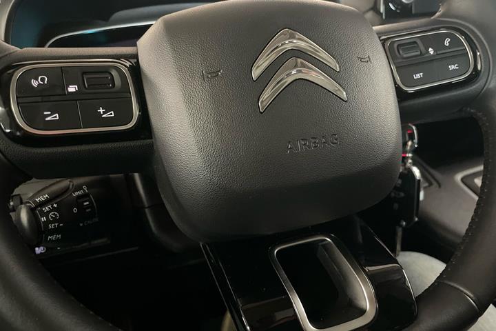 Blå Citroën ë-Berlingo fra 2023
