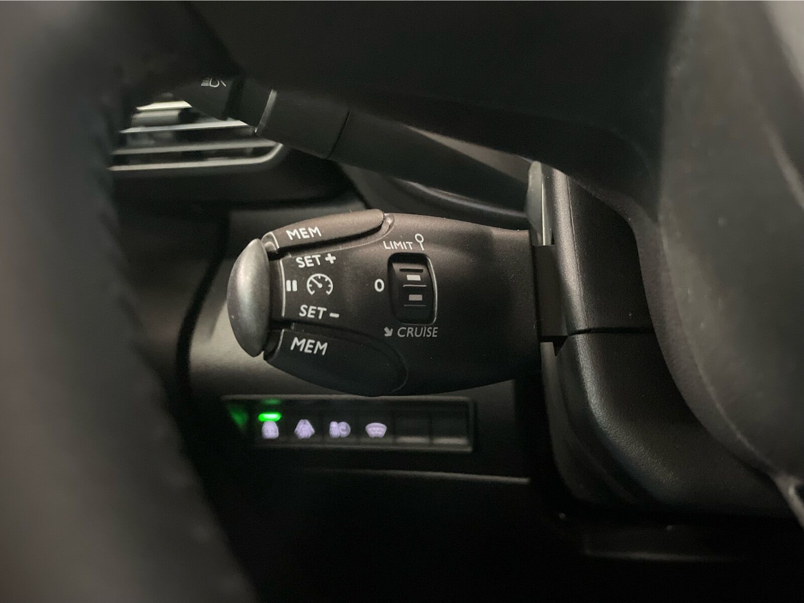 Blå Citroën ë-Berlingo fra 2023
