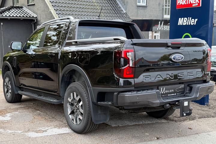 Sort Ford Ranger fra 2025