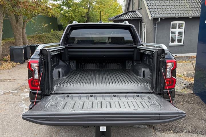 Sort Ford Ranger fra 2025