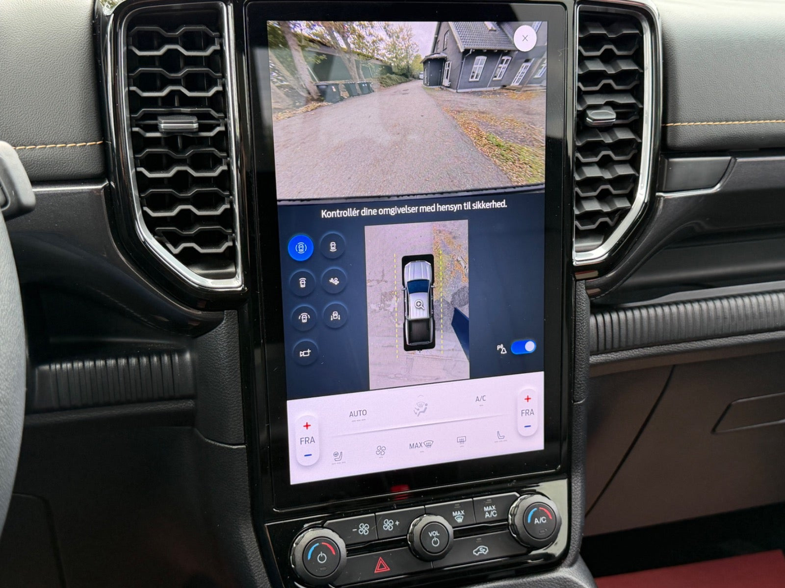 Sort Ford Ranger fra 2025