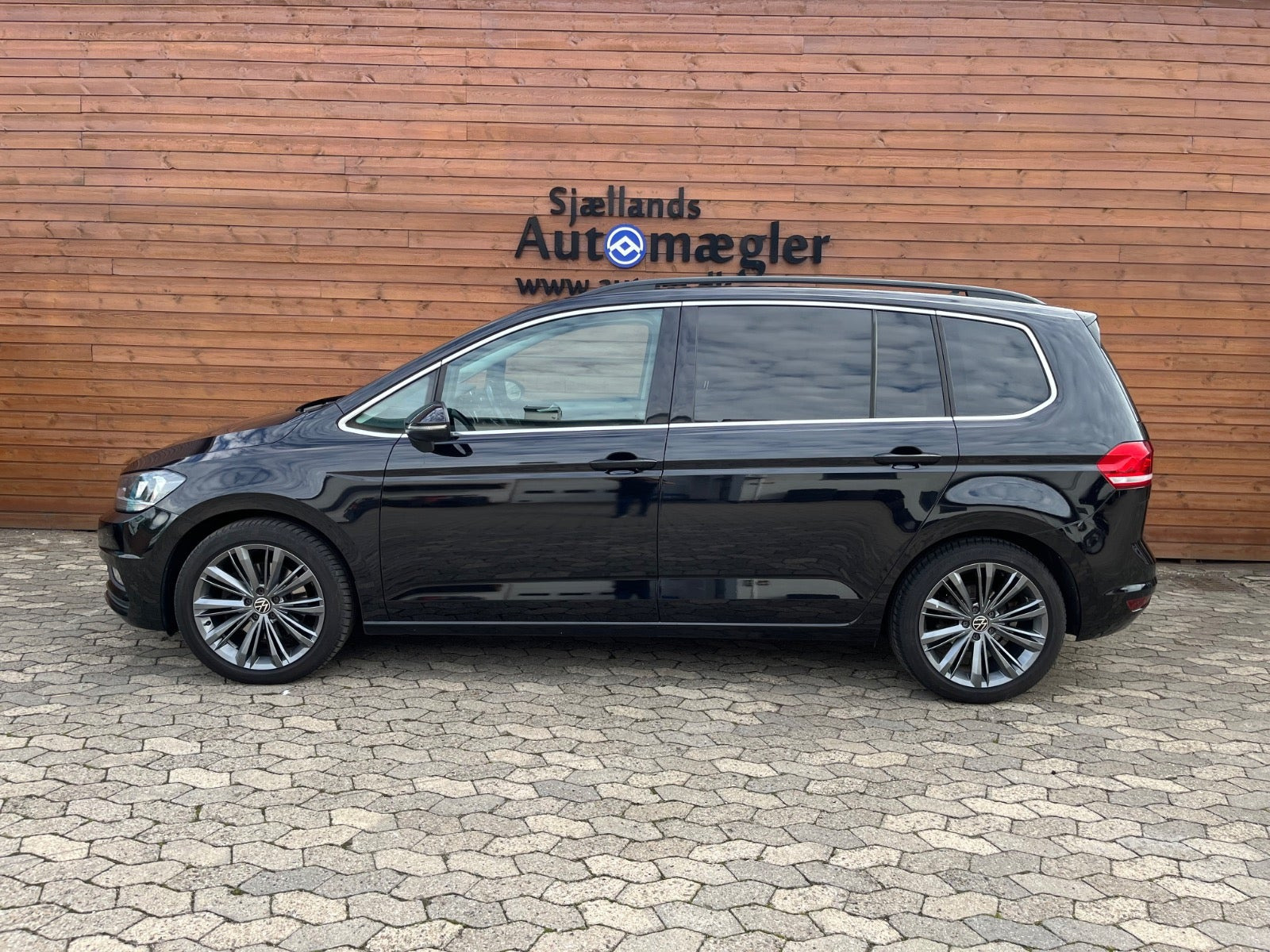 undefined VW Touran fra 2016