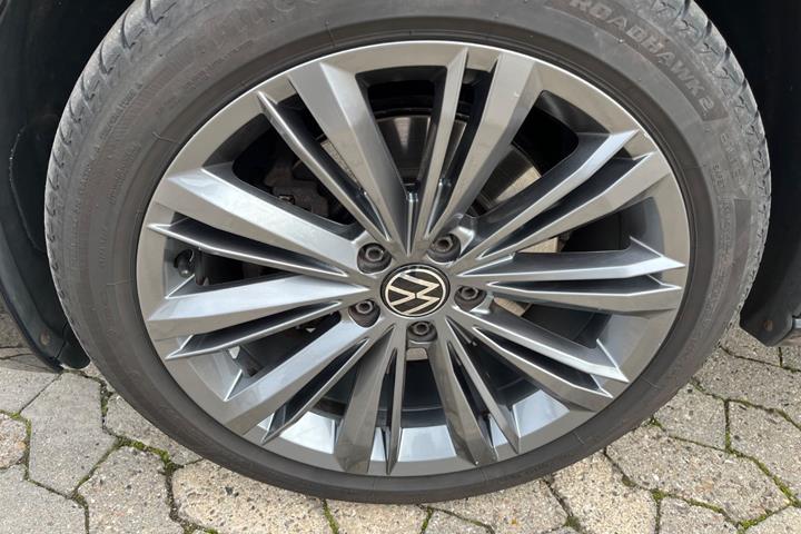 undefined VW Touran fra 2016