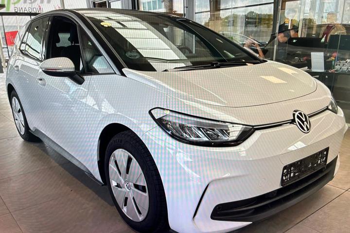 Hvid VW ID.3 fra 2024