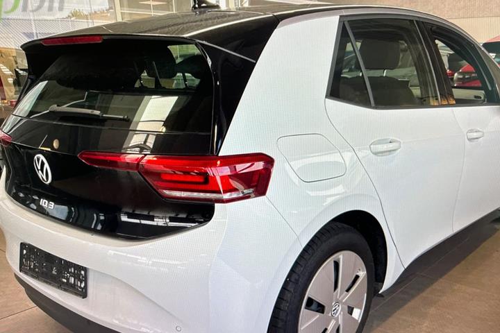 Hvid VW ID.3 fra 2024