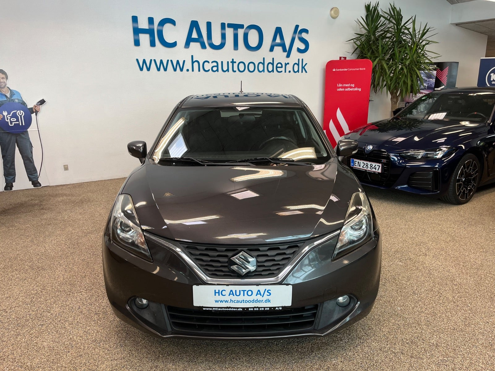 Grå Suzuki Baleno fra 2016