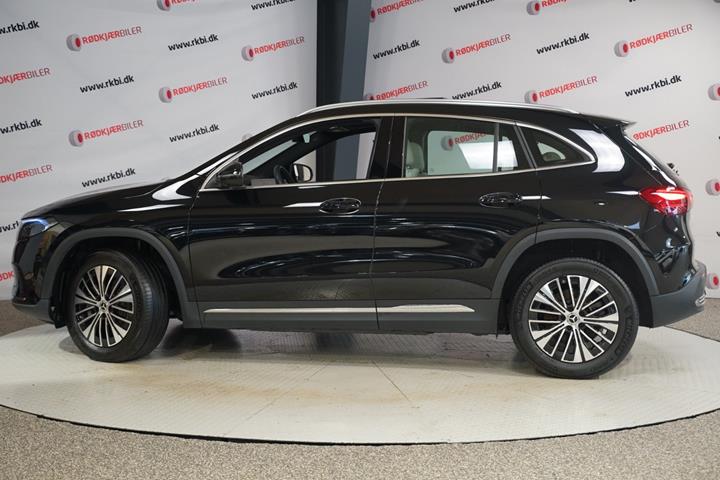 Sort Mercedes EQA250+ fra 2025