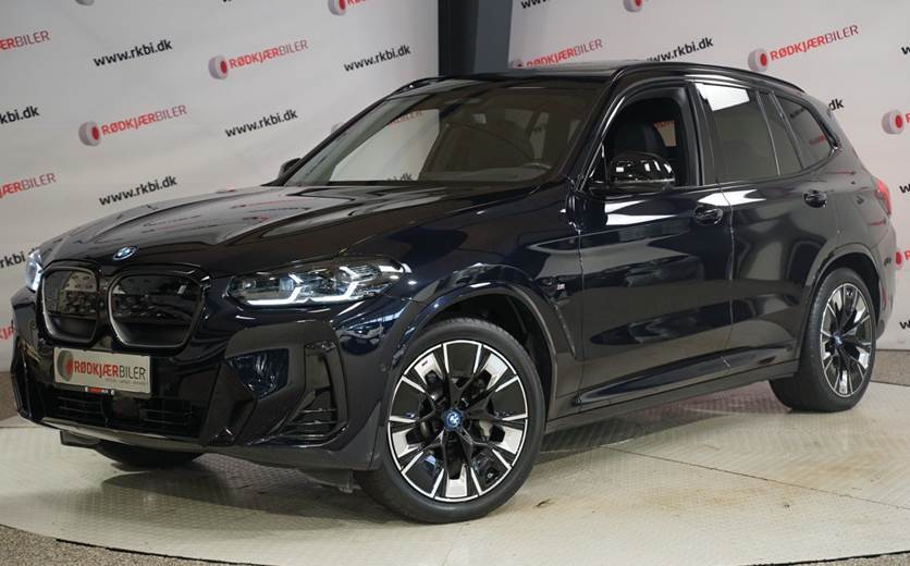 BMW iX3 Charged Plus M-Sport