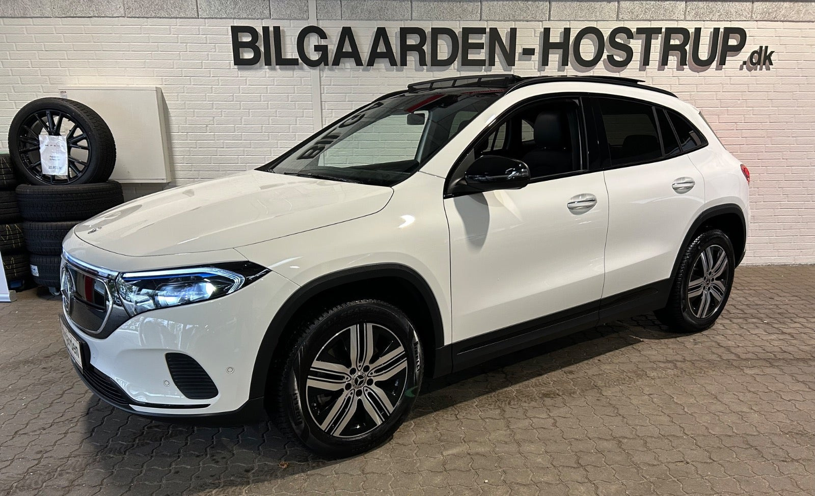 Hvid Mercedes EQA250 fra 2023