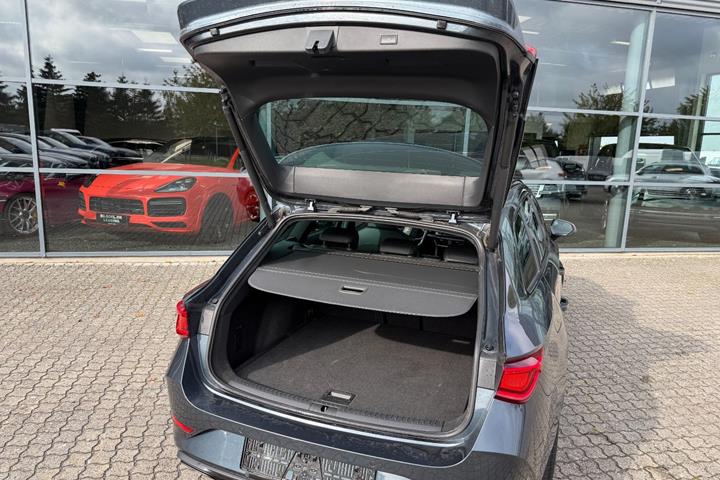 Sort Cupra Leon fra 2024