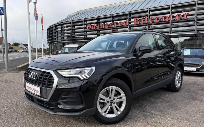 Audi Q3 45 TFSi e Attitude plus Sportback S-tr.