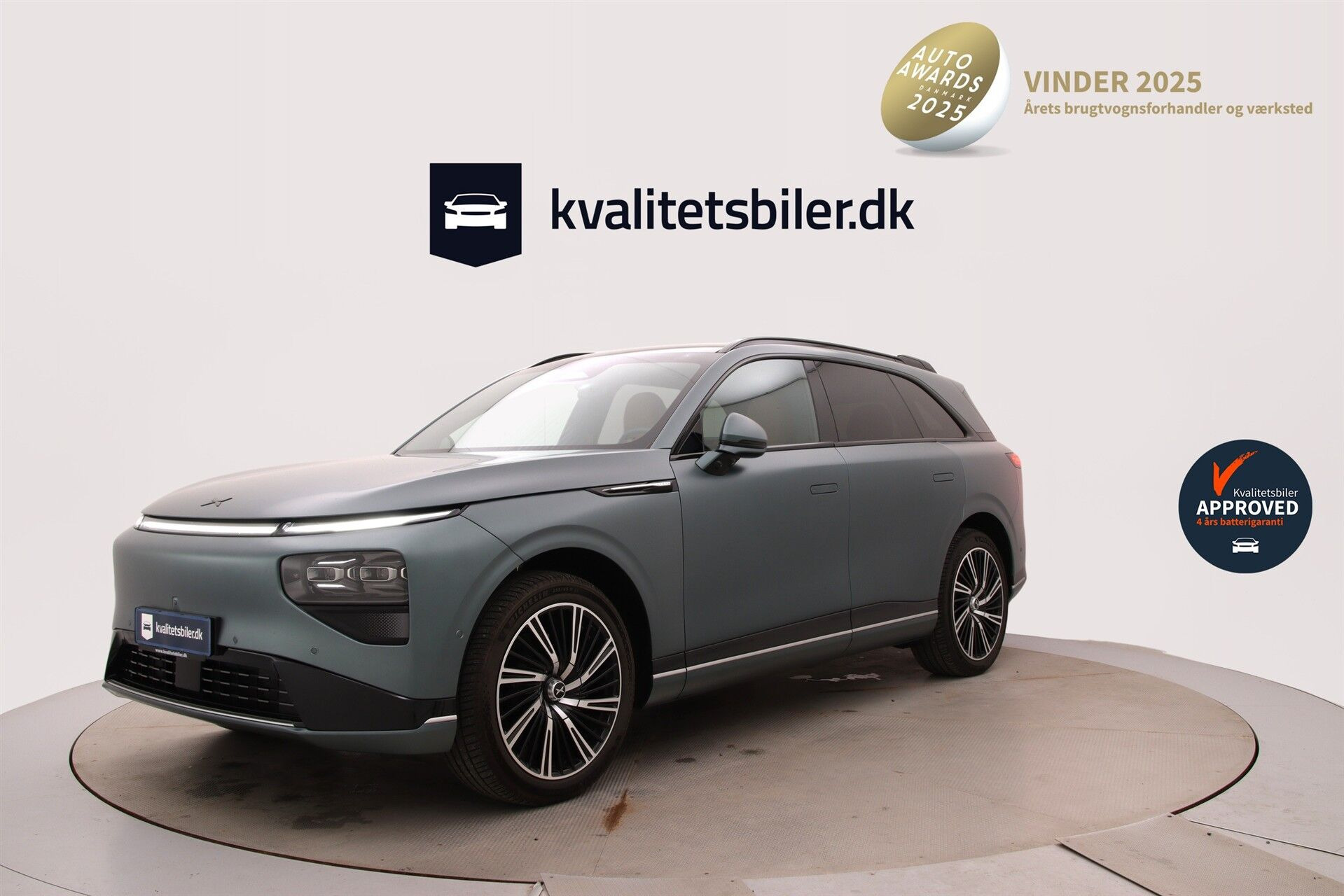 Grøn Xpeng G9 fra 2026