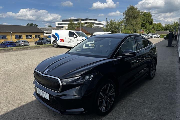 Sort Skoda Enyaq fra 2023