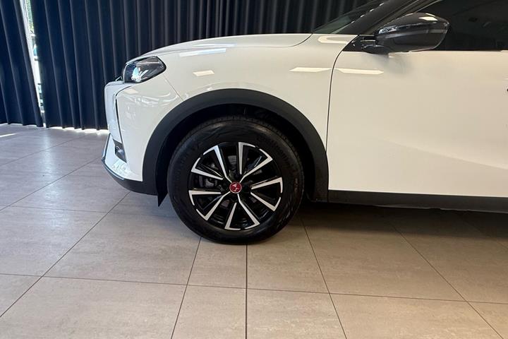 Hvid DS DS 3 CrossBack fra 2025