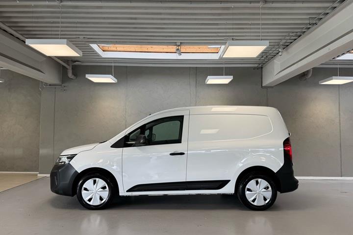 Hvid Nissan Townstar fra 2023