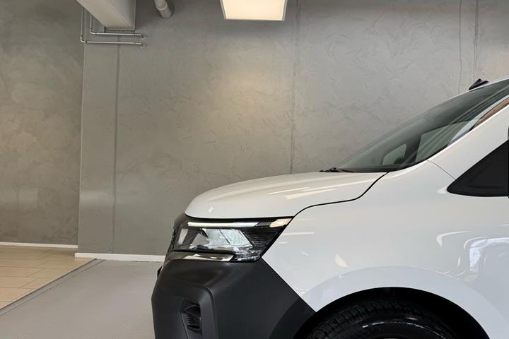 Hvid Nissan Townstar fra 2023