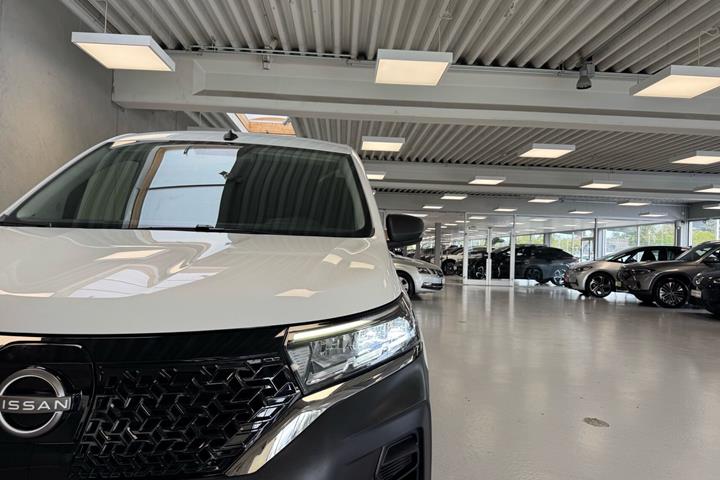 Hvid Nissan Townstar fra 2023