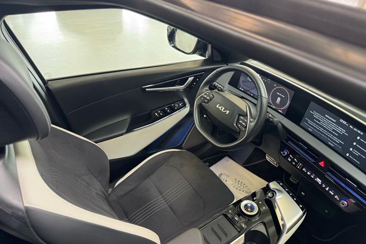 Sort Kia EV6 fra 2024