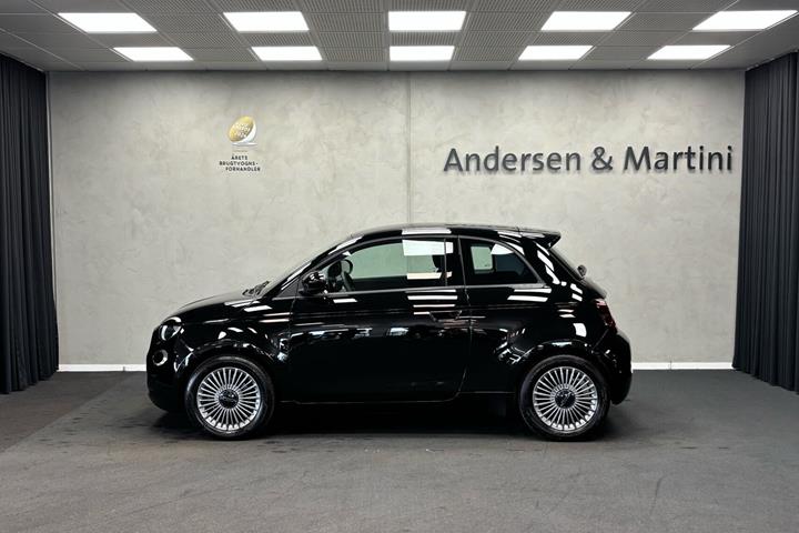 Sort Fiat 500e fra 2023