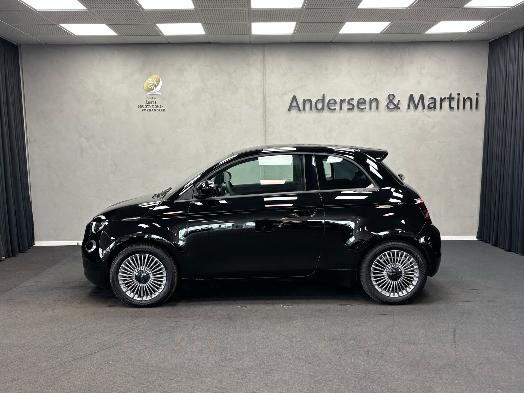 Sort Fiat 500e fra 2023
