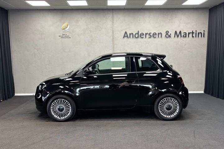 Sort Fiat 500e fra 2023