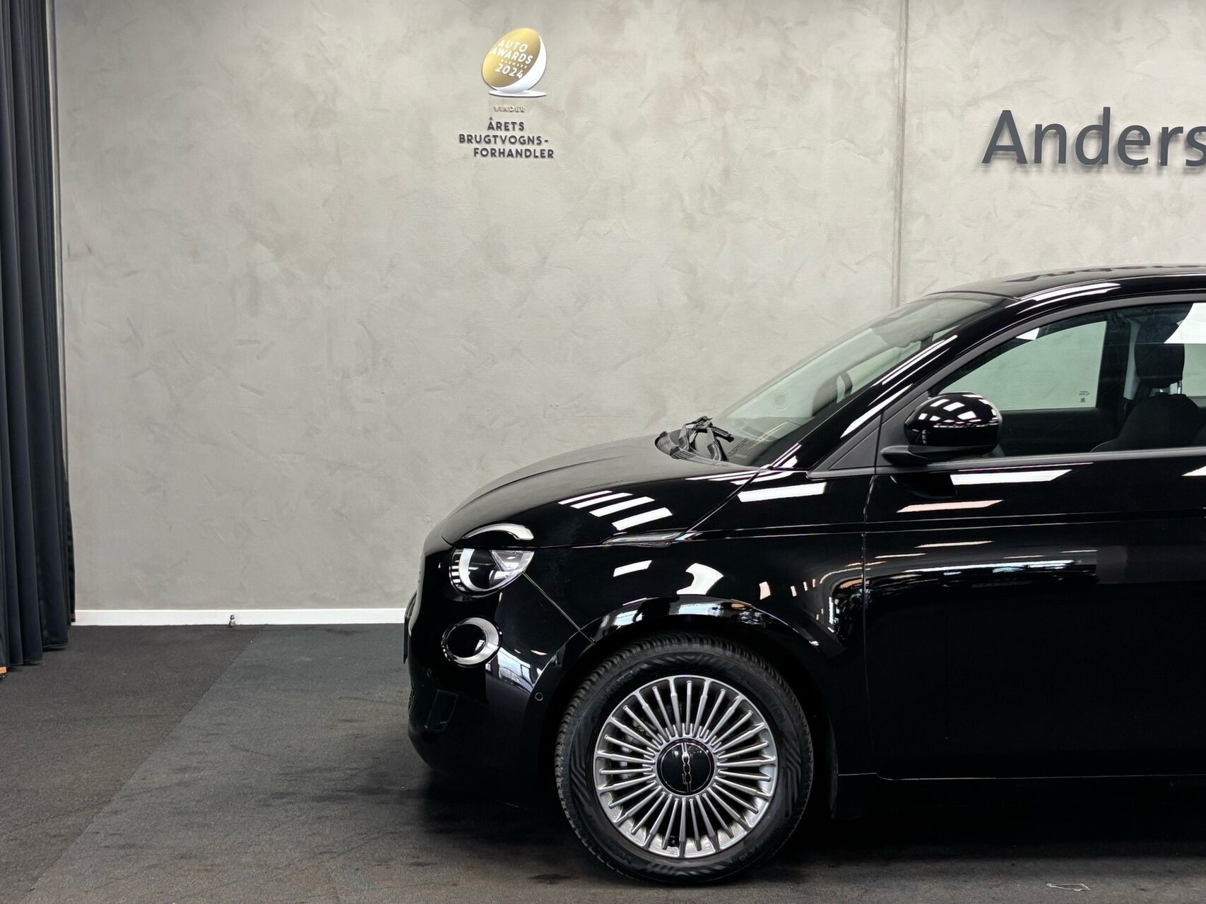 Sort Fiat 500e fra 2023