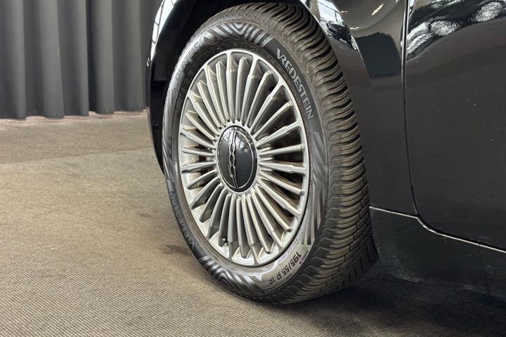 Sort Fiat 500e fra 2023