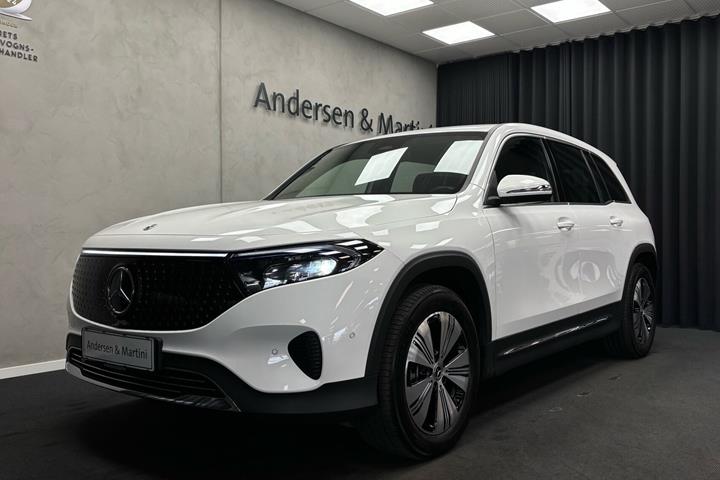 Hvid Mercedes EQB250+ fra 2025