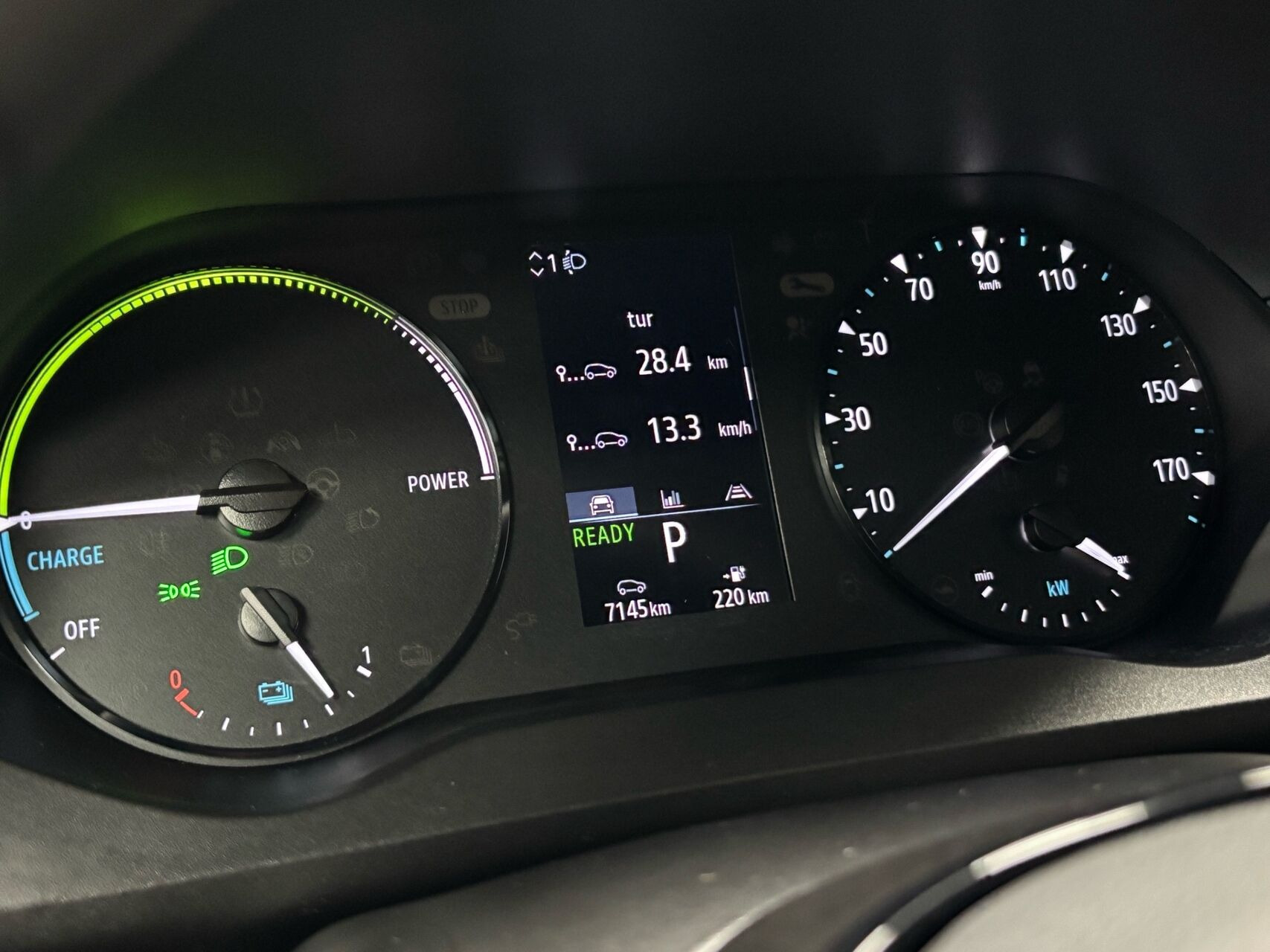 Hvid Nissan Townstar fra 2023