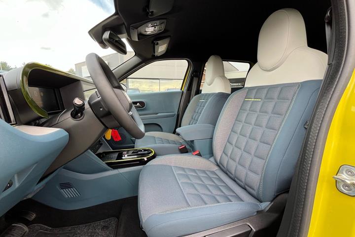 Gul Fiat Grande Panda fra 2025