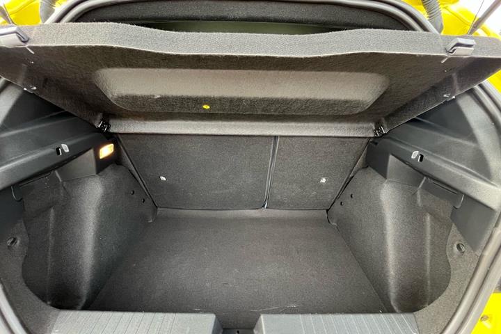 Gul Fiat Grande Panda fra 2025