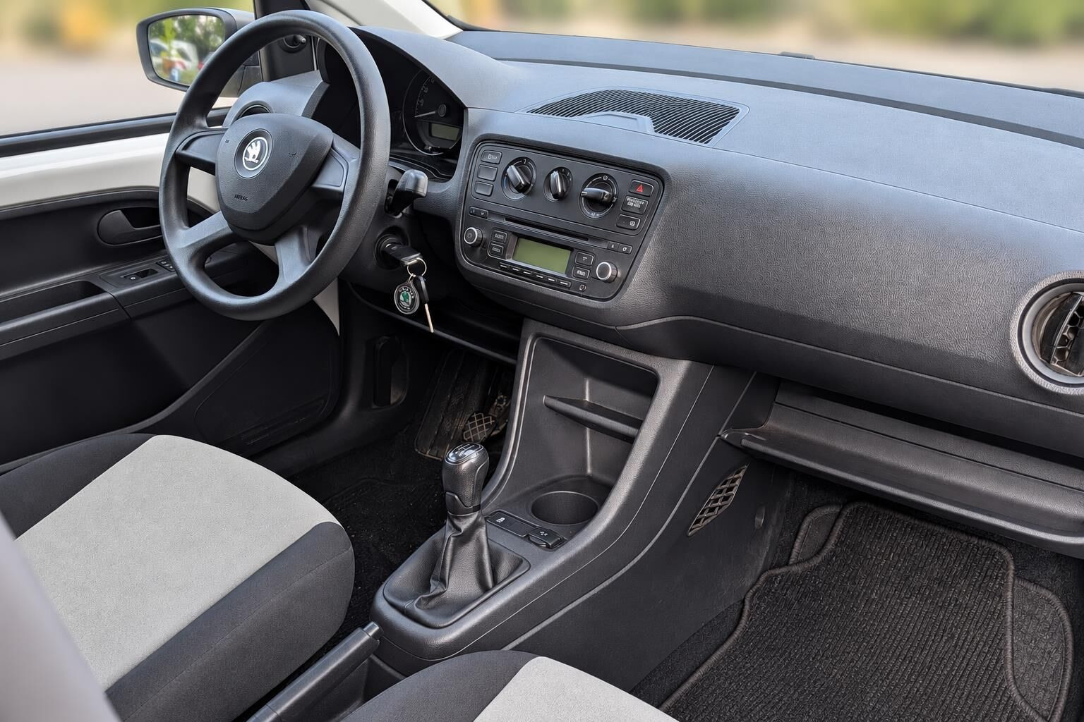 Hvid Skoda Citigo fra 2013