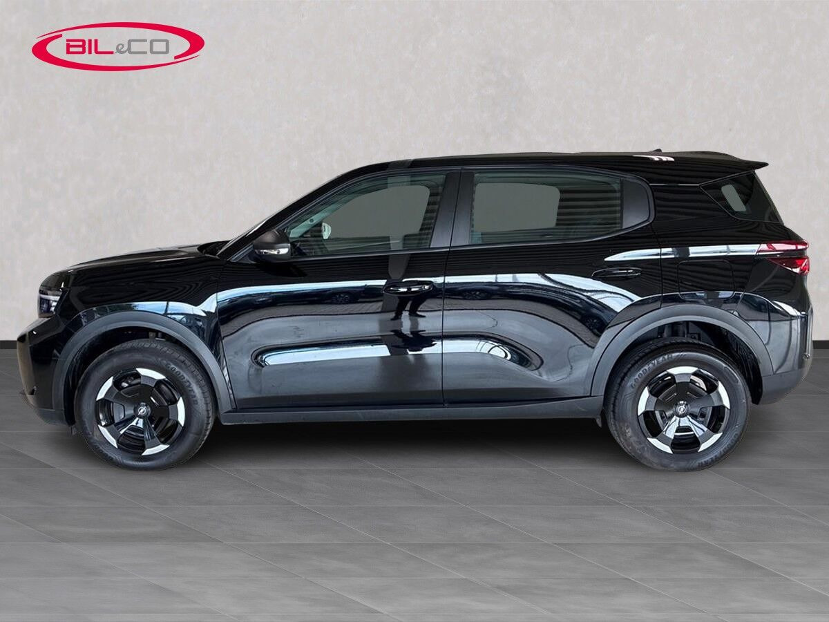 Sort Opel Frontera fra 2025