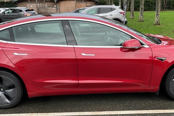 undefined Tesla Model 3 fra 2020