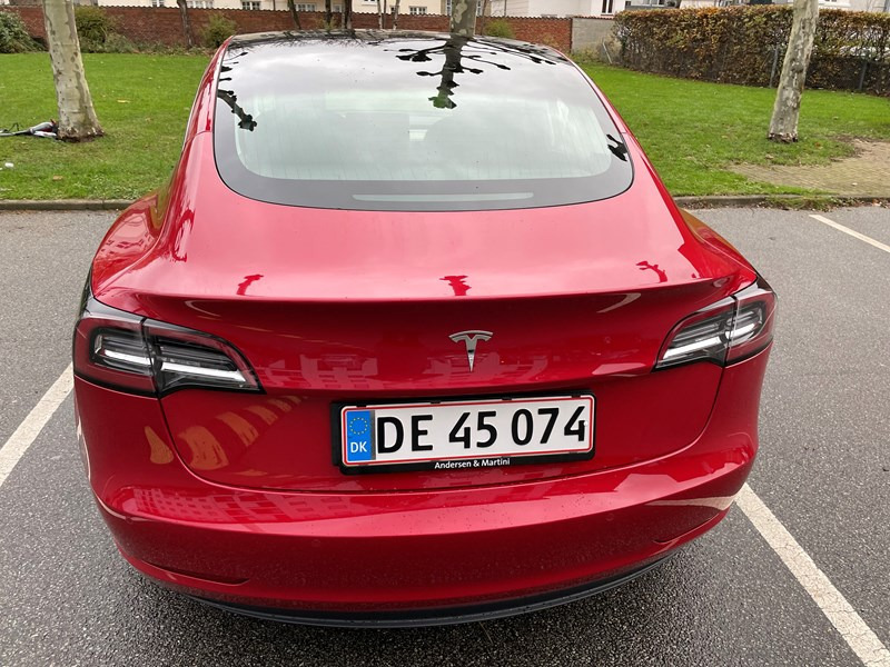 undefined Tesla Model 3 fra 2020