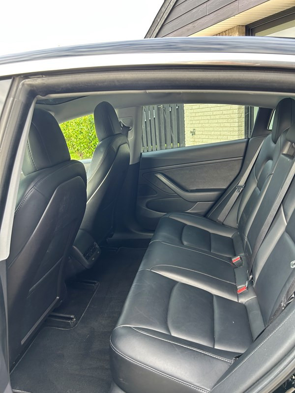 undefined Tesla Model 3 fra 2019