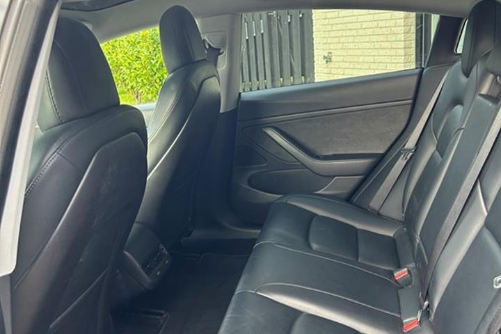 undefined Tesla Model 3 fra 2019
