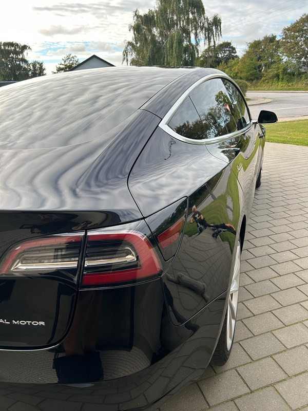 undefined Tesla Model 3 fra 2019