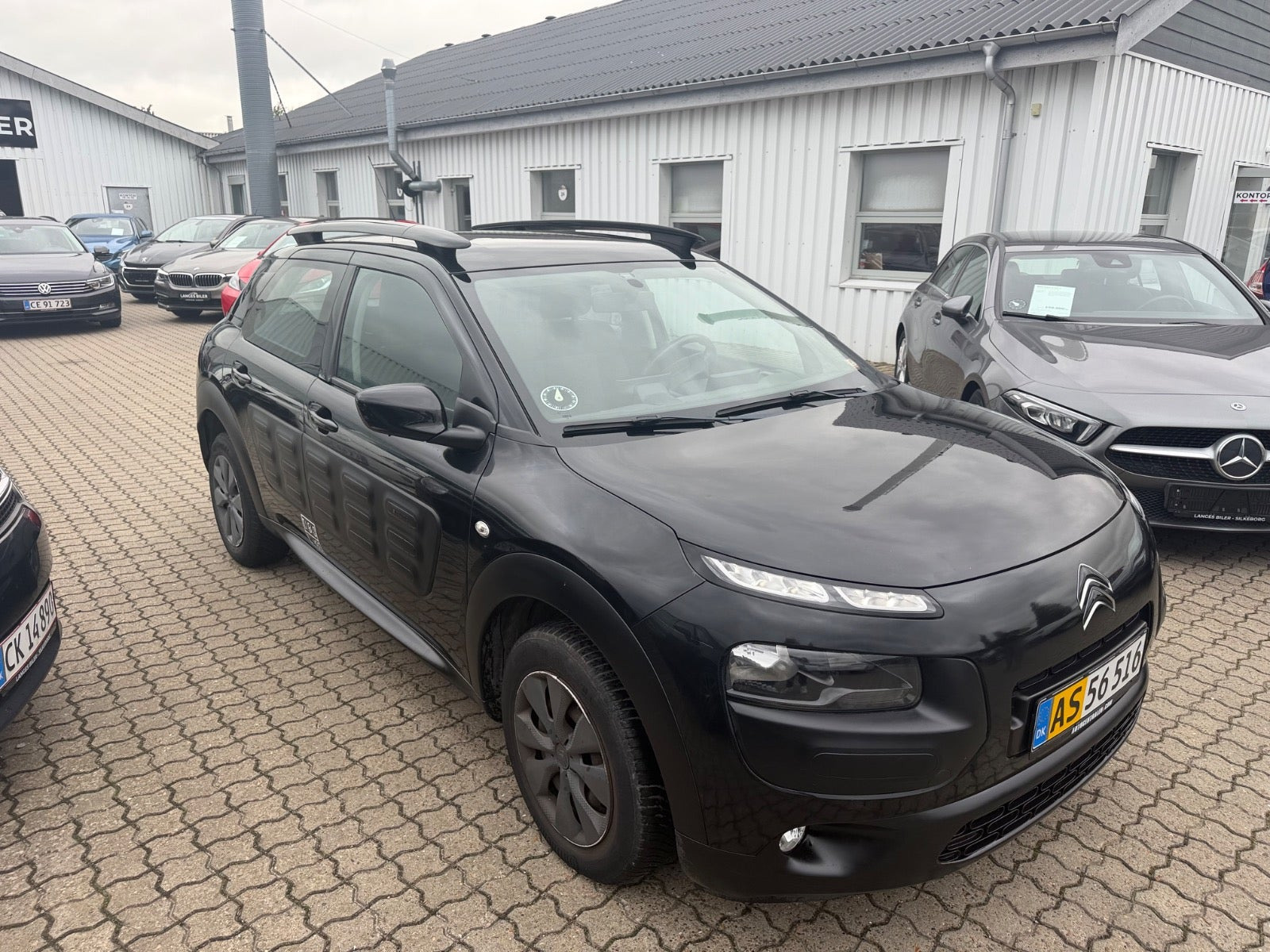 Sort Citroën C4 Cactus fra 2015