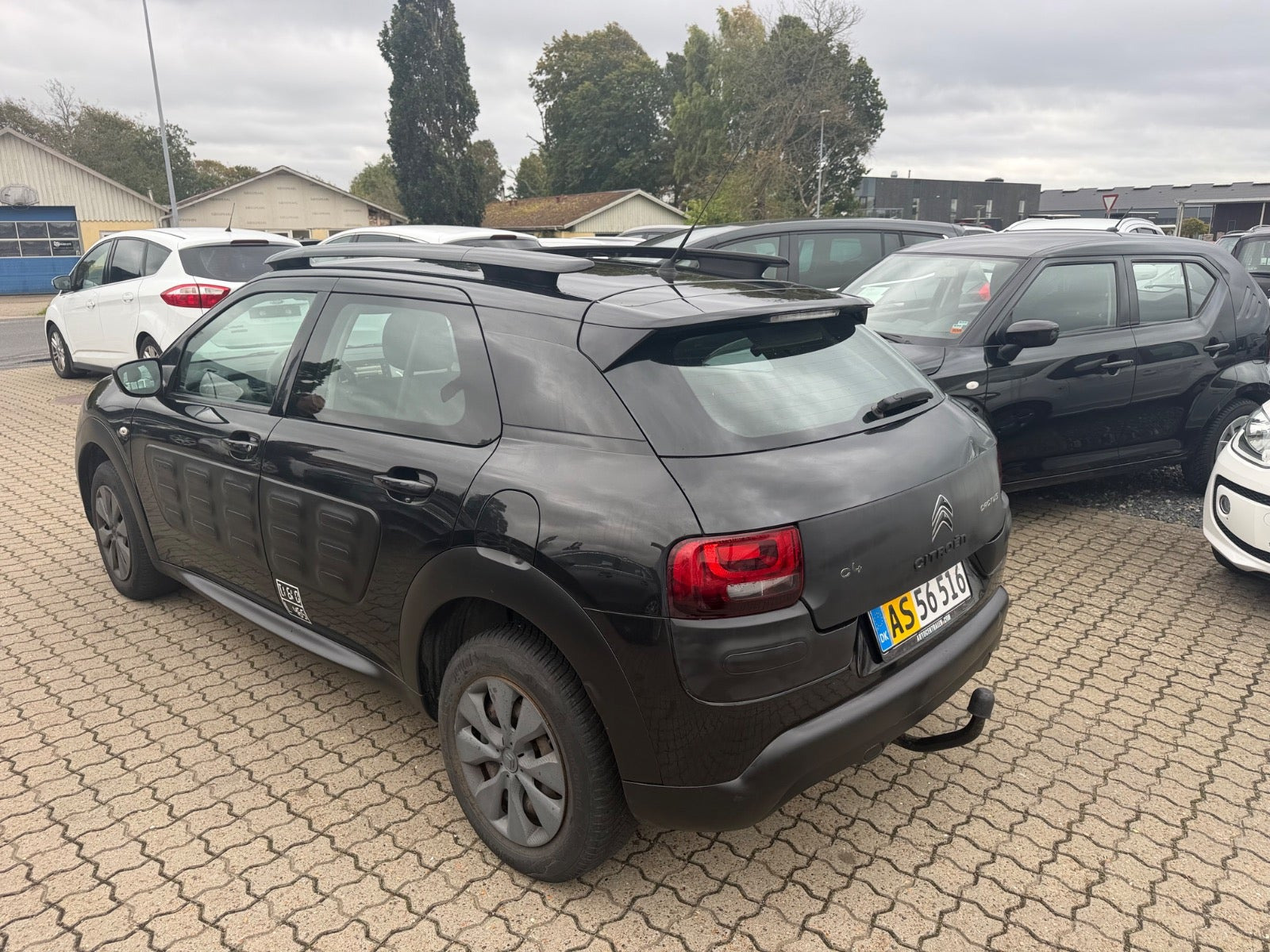 Sort Citroën C4 Cactus fra 2015