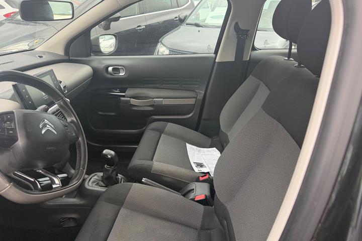 Sort Citroën C4 Cactus fra 2015