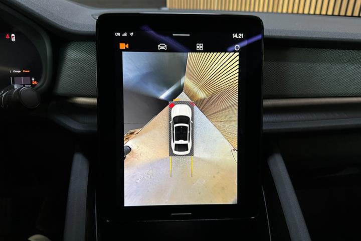 Grå Polestar 2 fra 2023